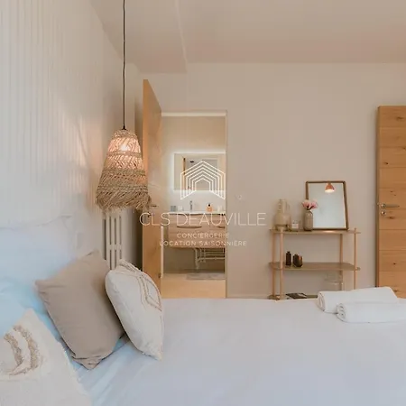 Les Prairies De Plein Centre Cls Deauville