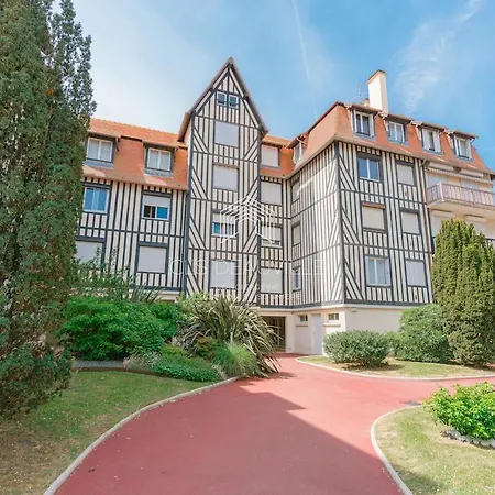 Apartment Les Prairies De Plein Centre Cls Deauville